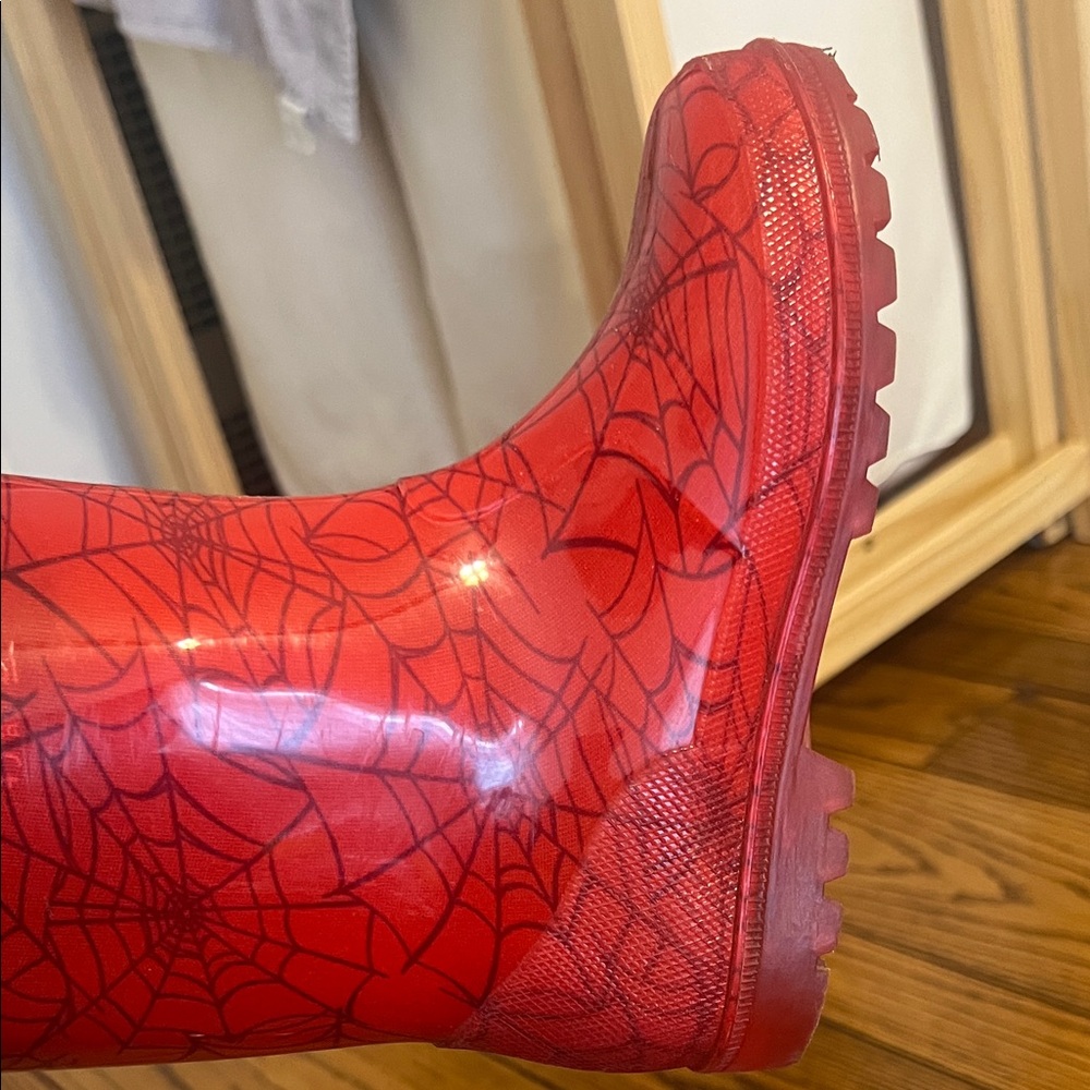 Primark Red Spider-Man Rain Boots - Picture 10 of 15